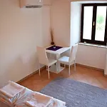 Bini 公寓 莫鲁纳特